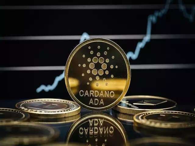 Cardano (ADA) Eyes $4.87 as Fractal Repeats and Whales Accumulate