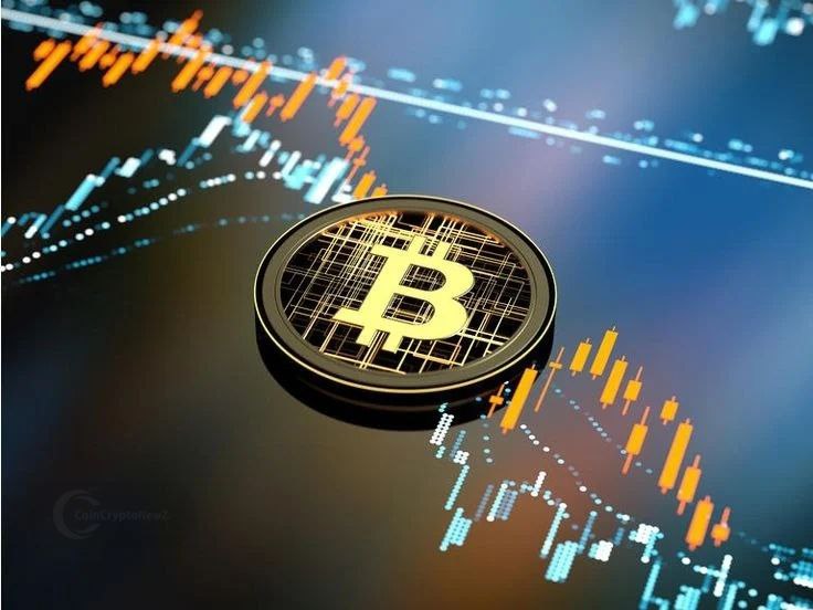 Bitcoin Top May Hit in October 2025, SEC Delays ETFs
