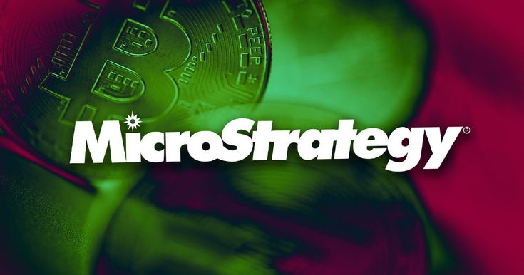 Microstrategy’s Falling Stock and Bitcoin Bet: Is a Reversal Coming?