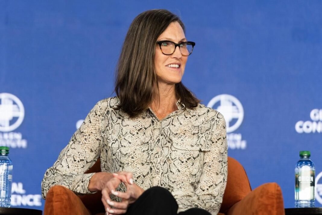 Cathie Wood Takes ARK Venture Fund Onchain With SecuritizeÂ